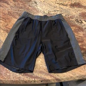 Lululemon shorts (medium)